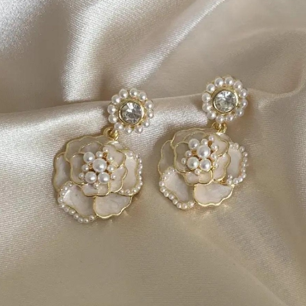 925 Sterling Silver CAMELLIA Drop Earrings beige Rhinestone Pearl Womens Jewelry